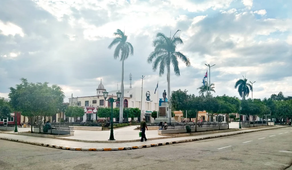 Plaza de la Revolución en Bayamo