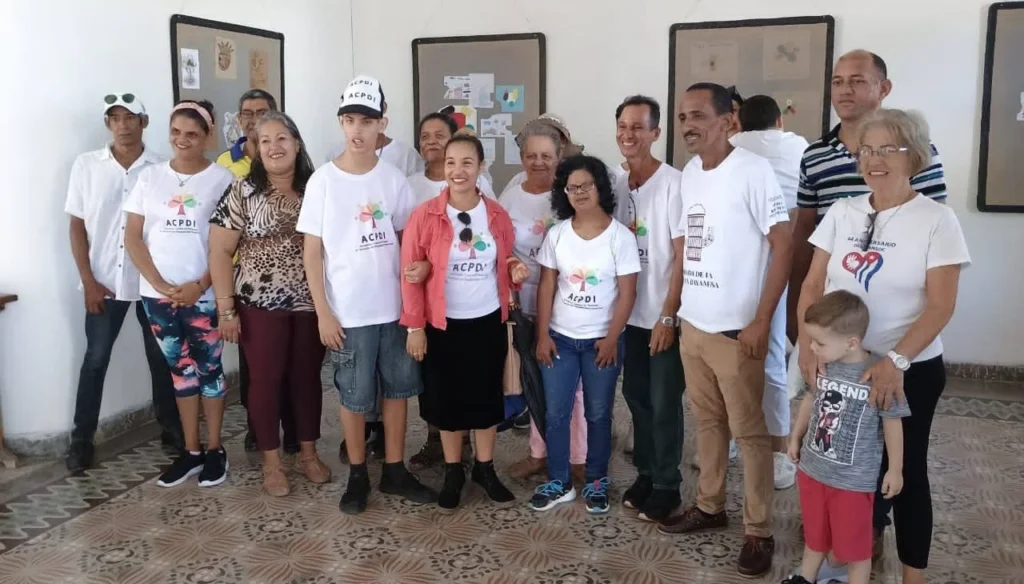 Grupo de personas en situacion de discapacidad intelectual