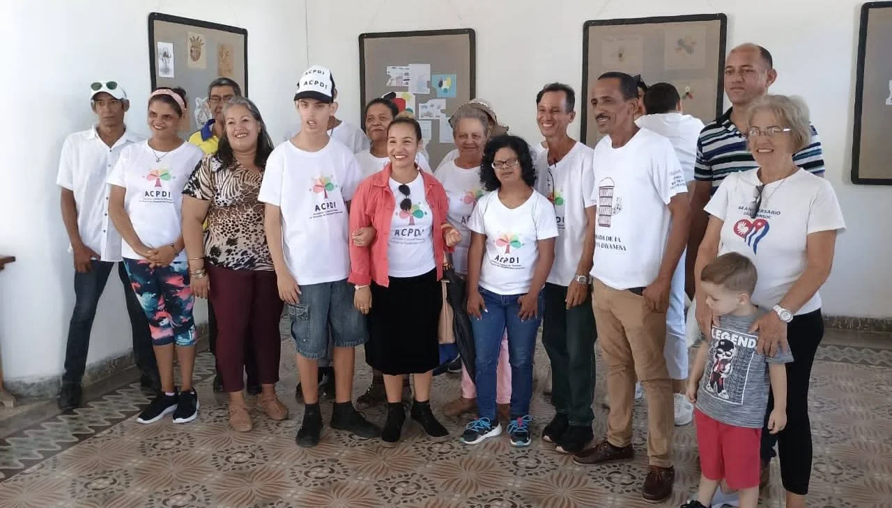Grupo de personas en situacion de discapacidad intelectual